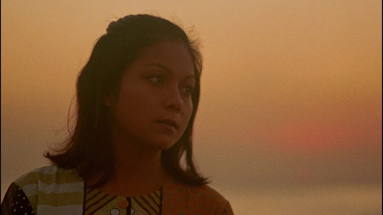 Still from Bona